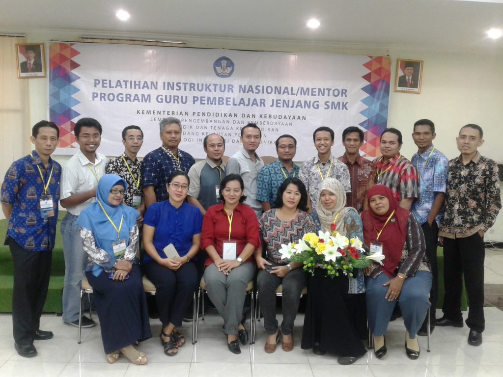 Pelatihan Instruktur Nasional Program Guru Pembelajar SMK | P4TK-PKN IPS | Malang