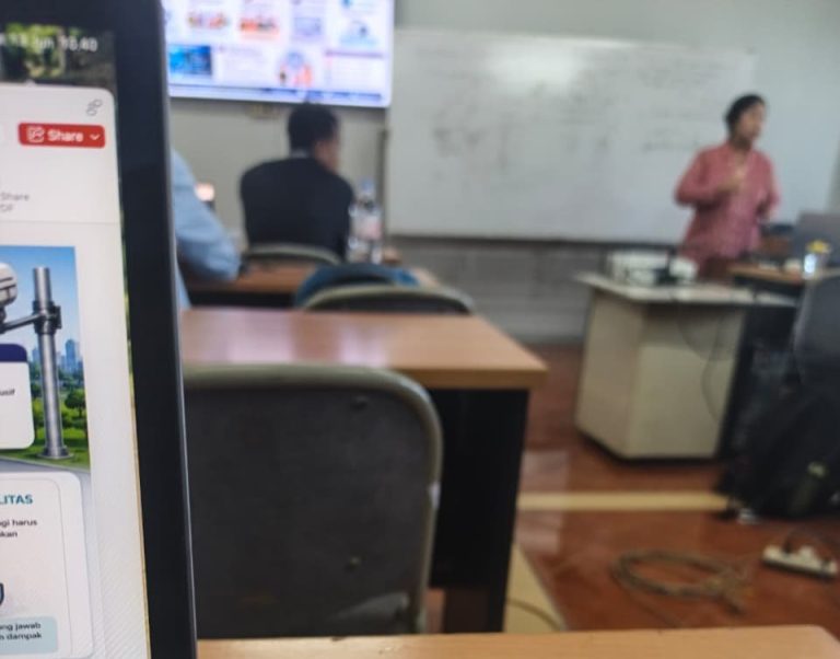 Gaji Naik, Mimpi S2 Terbuka: Catatan Guru RPL yang “Terlambat” 10 Tahun